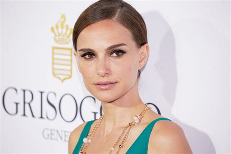 Natalie Portman vegan skin